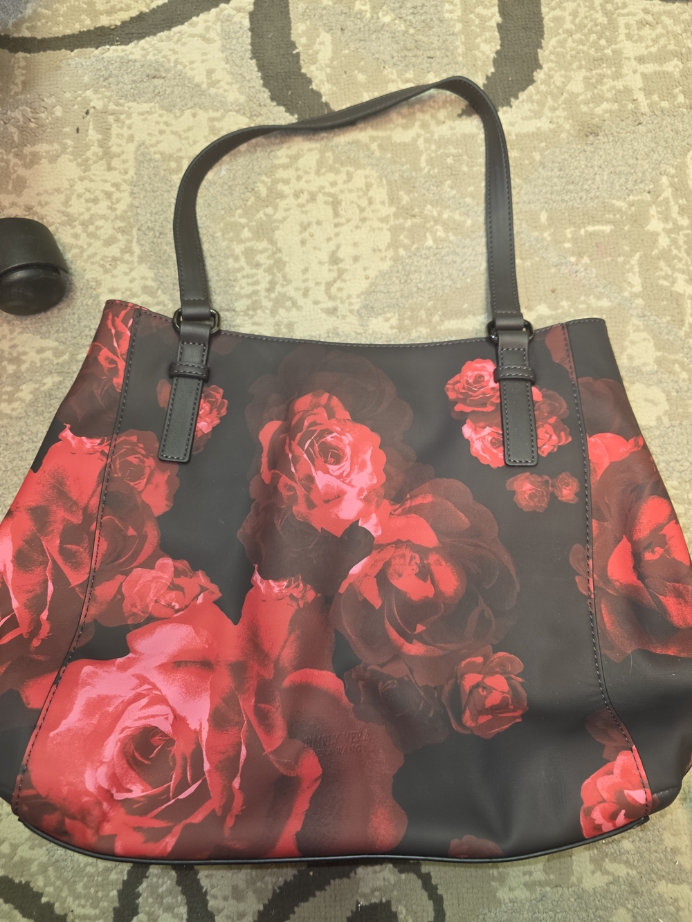 NWOT Simply Vera Wang Floral Red Rose Tote Bag